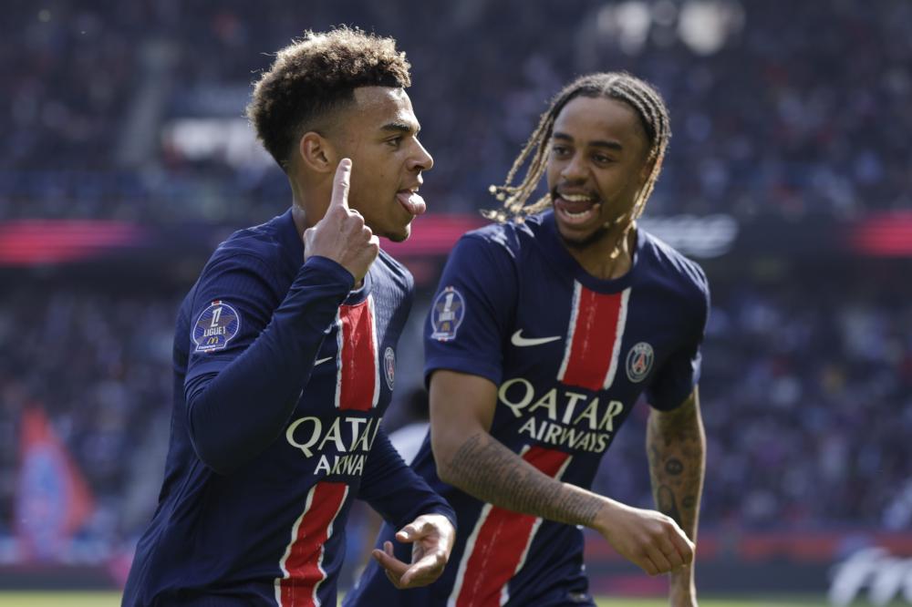 钟的赛场风 钟的赛场风